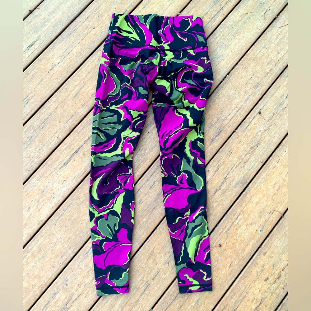 Lululemon High-Rise Multicolor Camo Leggings Size 10